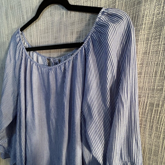 Navy/ wht striped ruffle sleeve top, bathing suit coverup - Picture 5 of 7